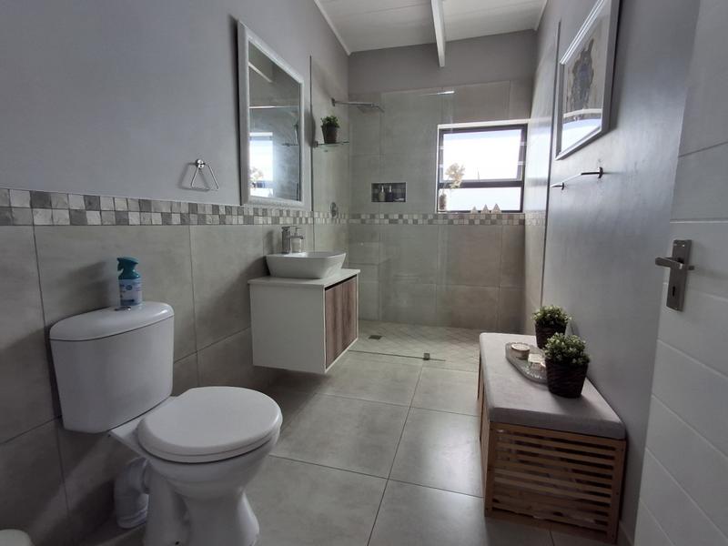 3 Bedroom Property for Sale in Britannia Bay Western Cape